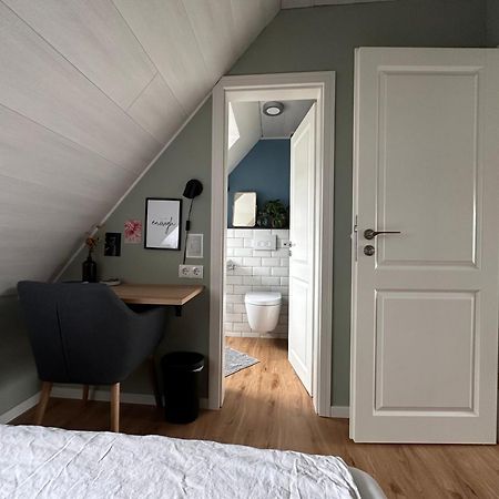 Stilvolles Gaestezimmer Mit Bad In Mechernich-Zentrum Kültér fotó